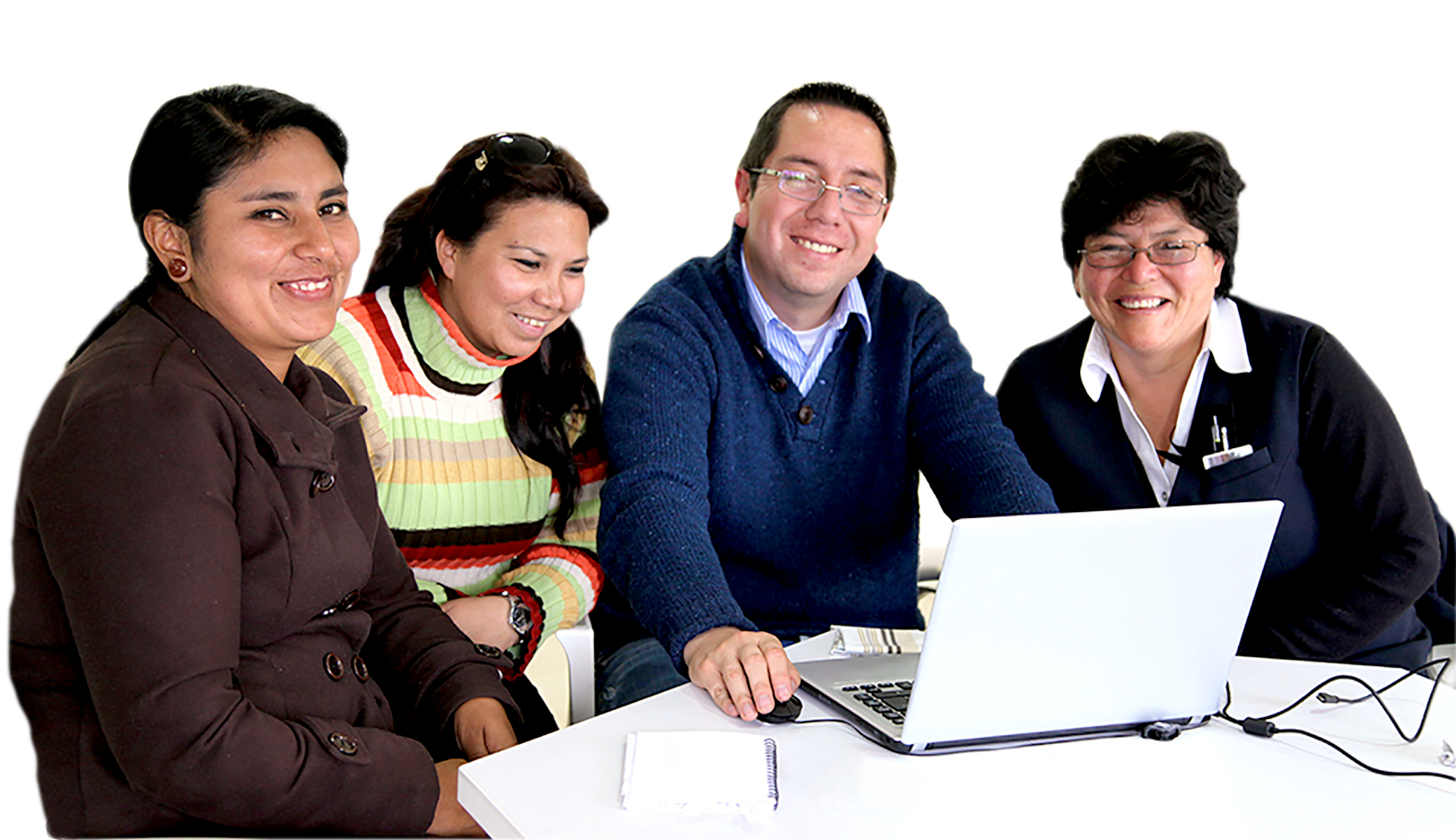 maestros-frente-a-una-computadora