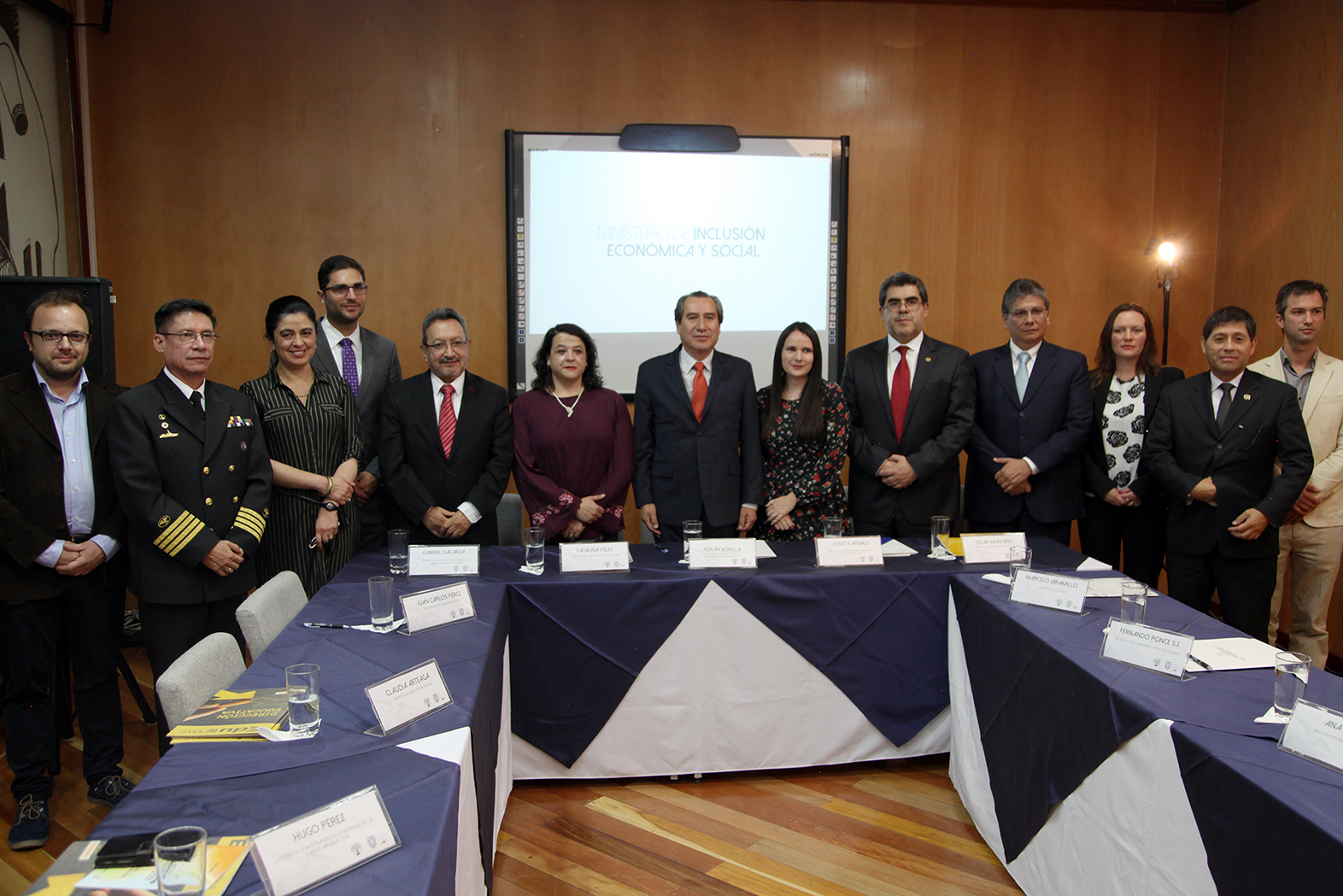 firmaconvenioanie_0175