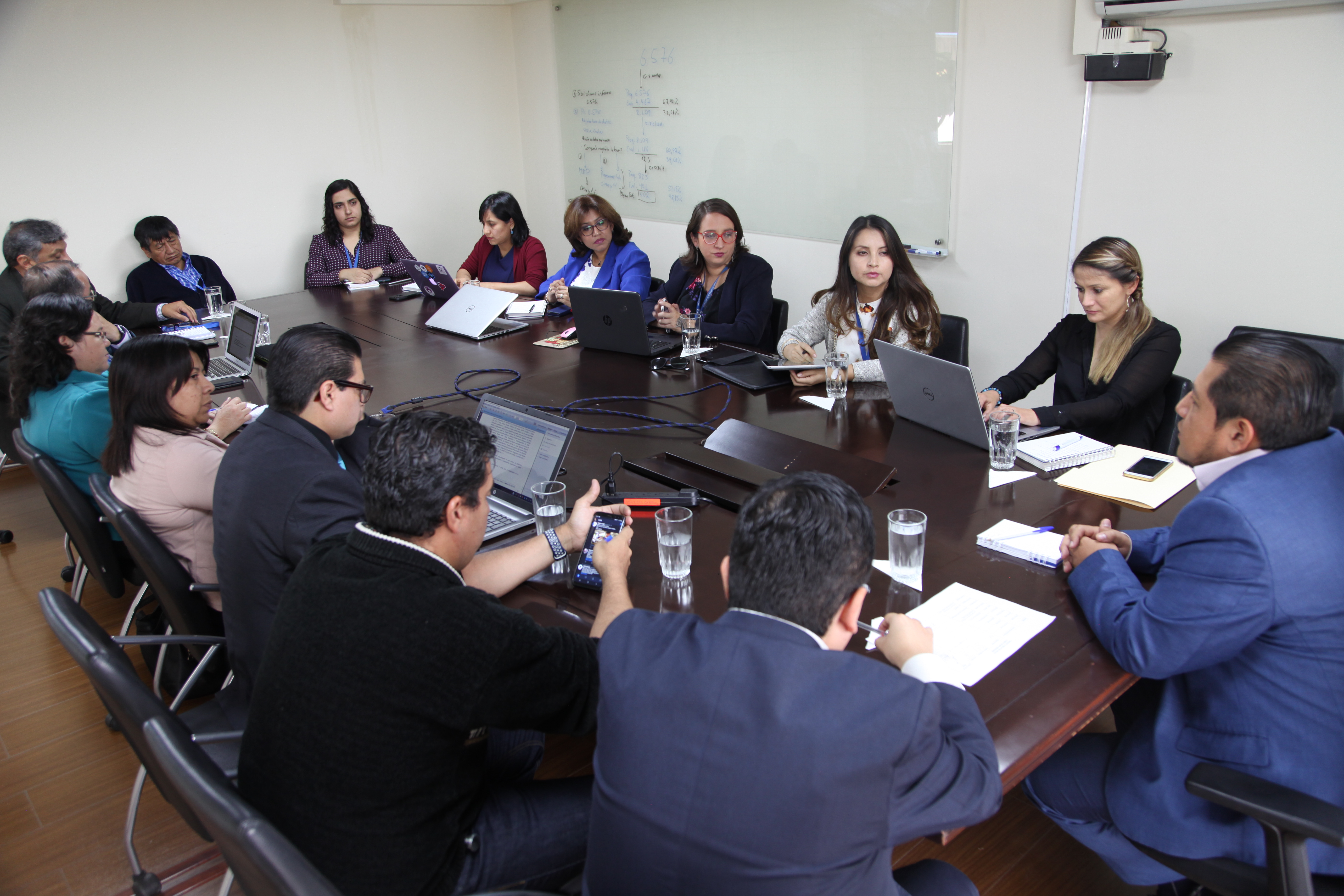 Ineval buscar fortalecer trabajo con el Consejo Consultivo